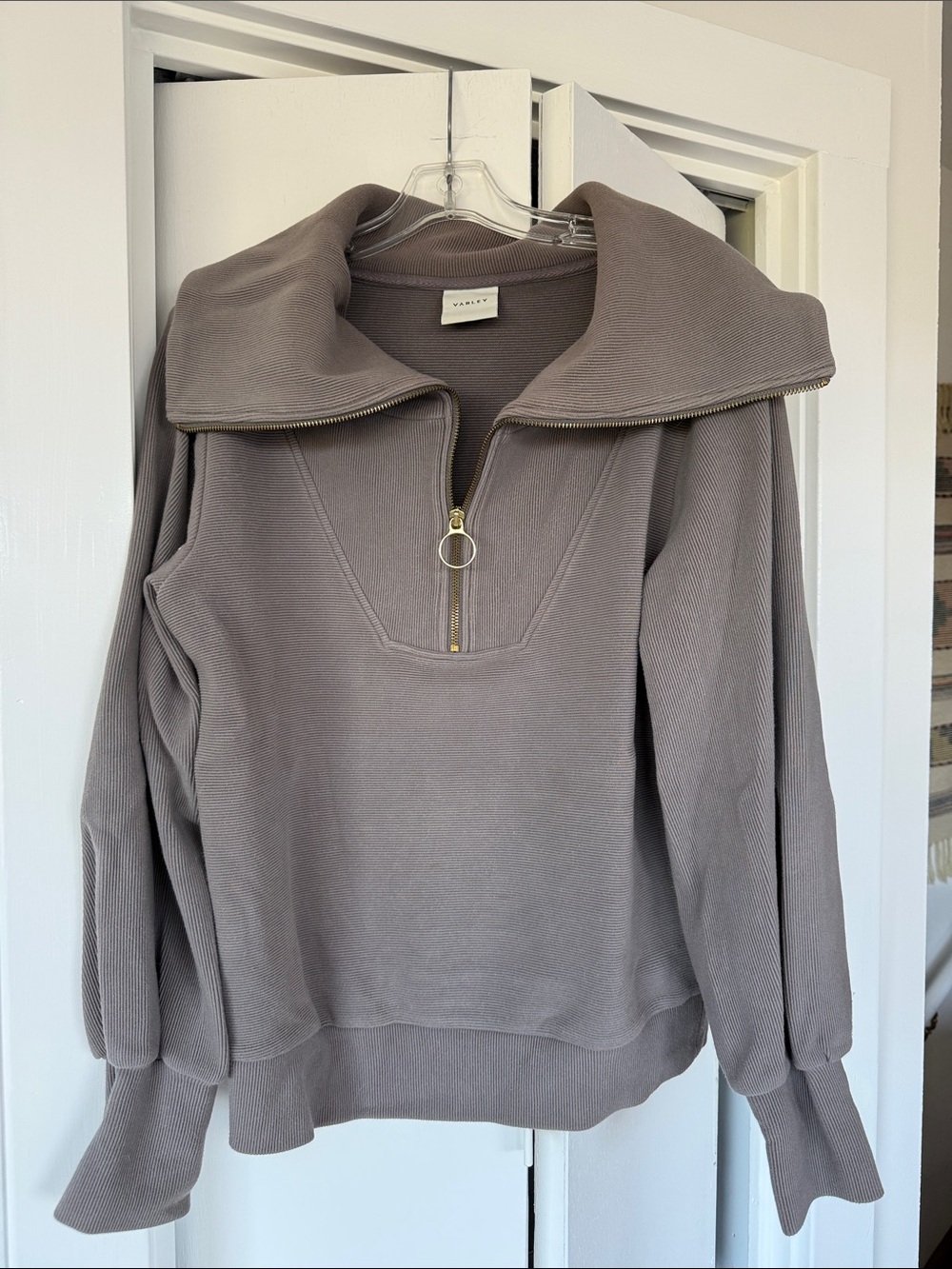 Varley Ribbed Funnel Neck sweatshirt in grey